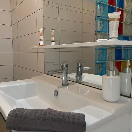 La Maison Thermale - 100m2 - Proche Centre - Garage بيت للعطل فيشي